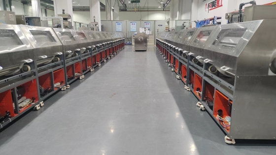 4200x800x1300mm Doppelschicht Rotationskäfig Weiches Kapseltrockner mit Tumbler Käfig Kapazität 50kg